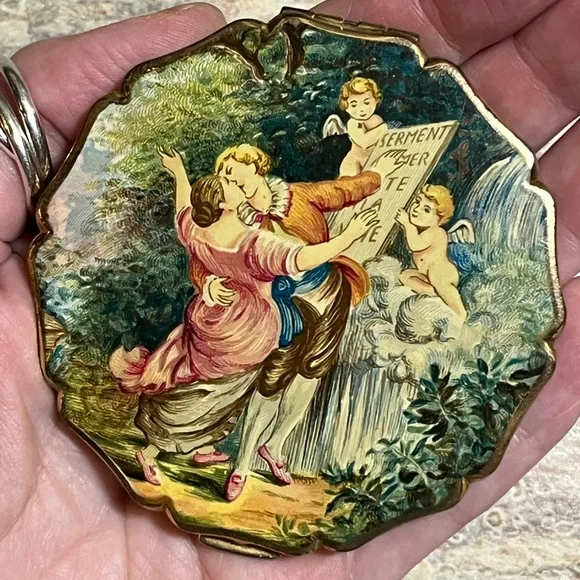 Vintage Stratton Romantic Sermon Makeup Compact - Picture 6 of 13